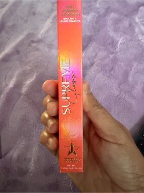 Jeffree Star Supreme Gloss in Orange County